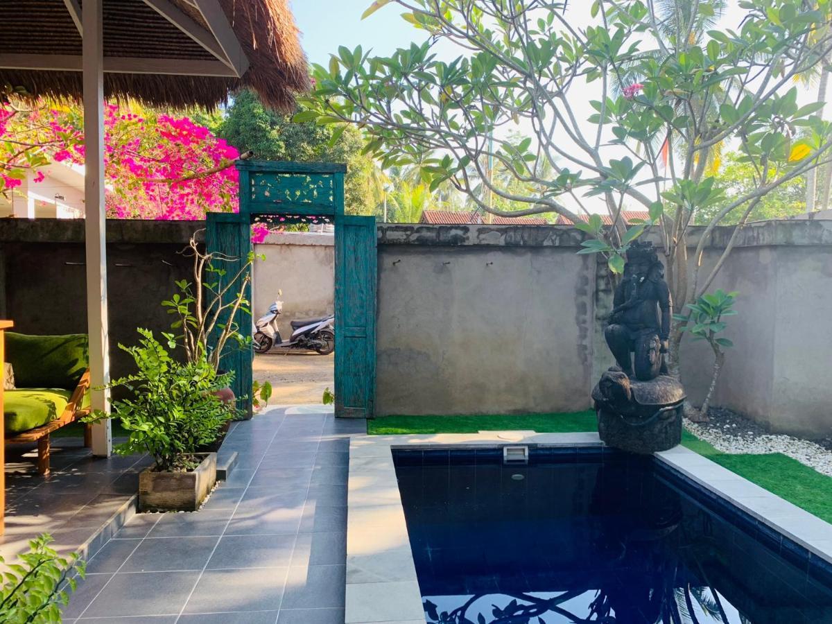 Mewali Villa'S Kuta  외부 사진