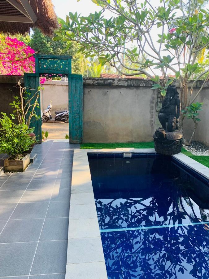 Mewali Villa'S Kuta  외부 사진