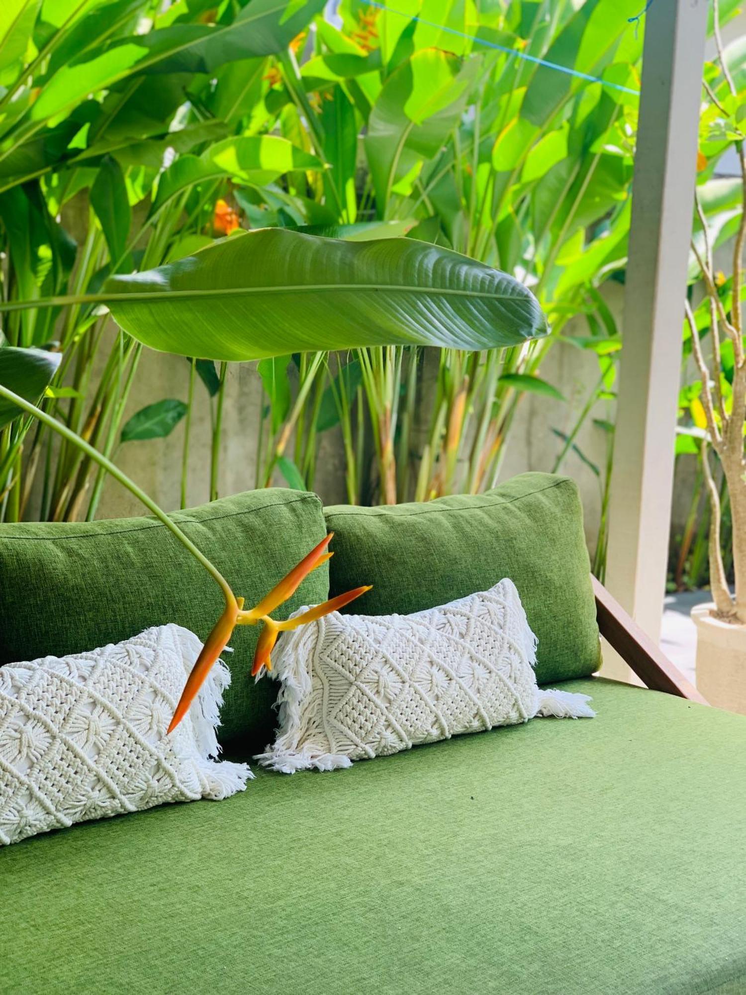 Mewali Villa'S Kuta  외부 사진