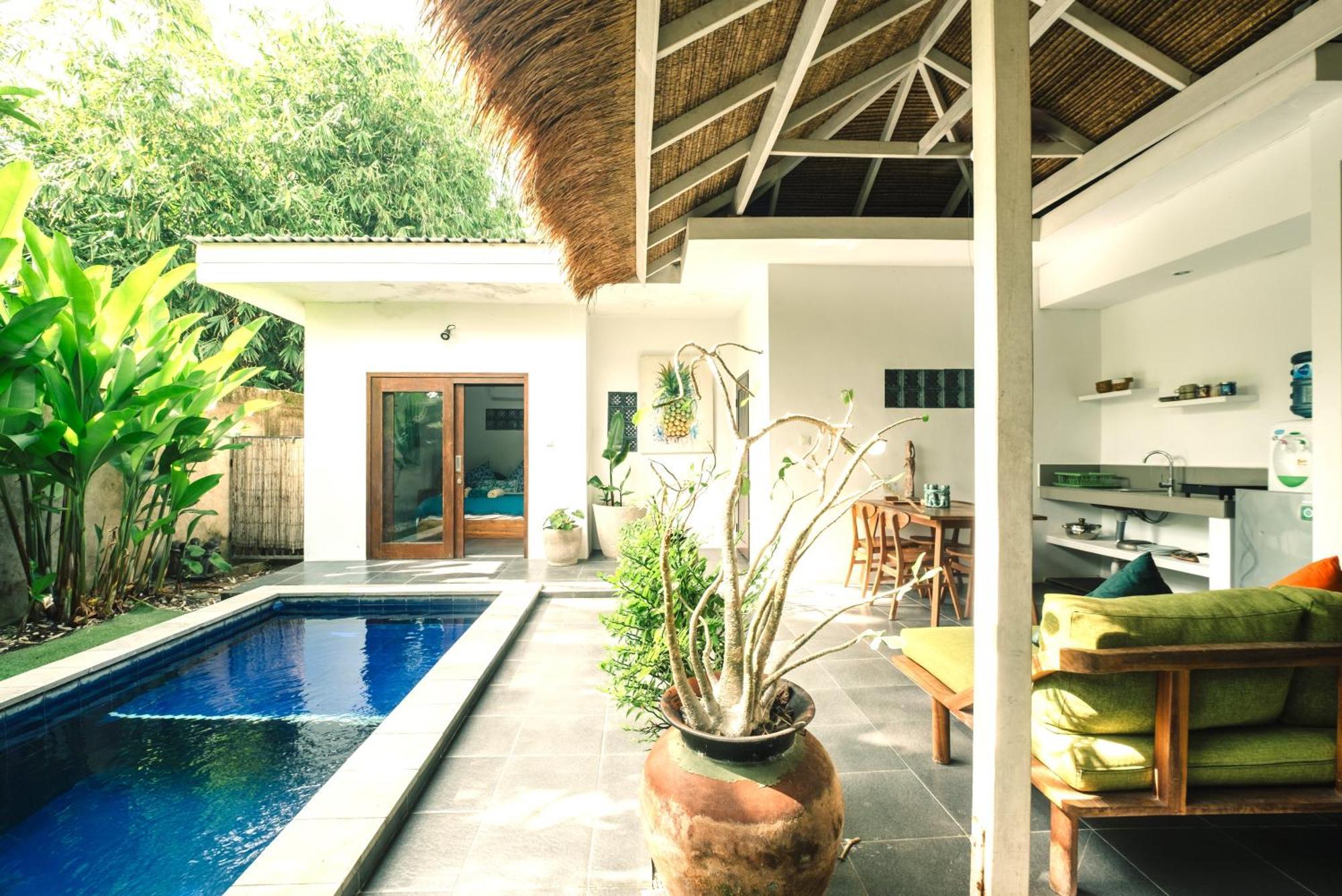 Mewali Villa'S Kuta  외부 사진