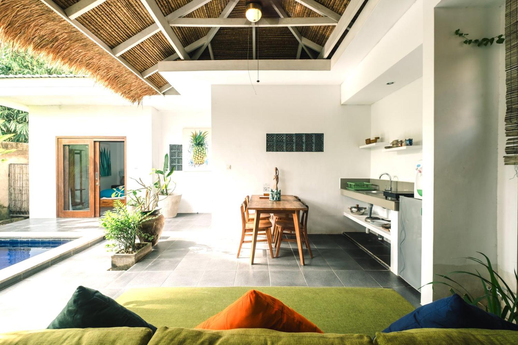 Mewali Villa'S Kuta  외부 사진