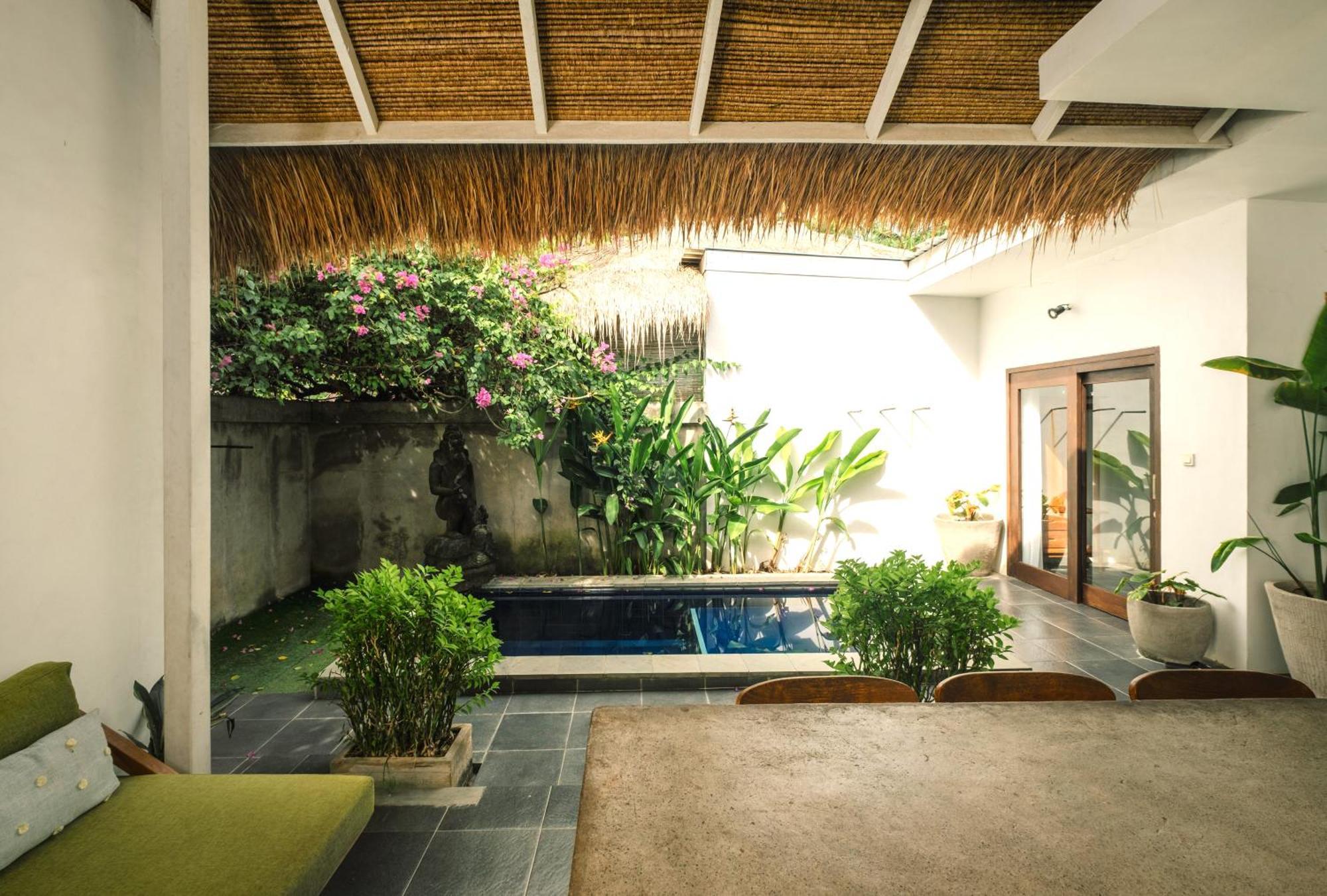 Mewali Villa'S Kuta  외부 사진